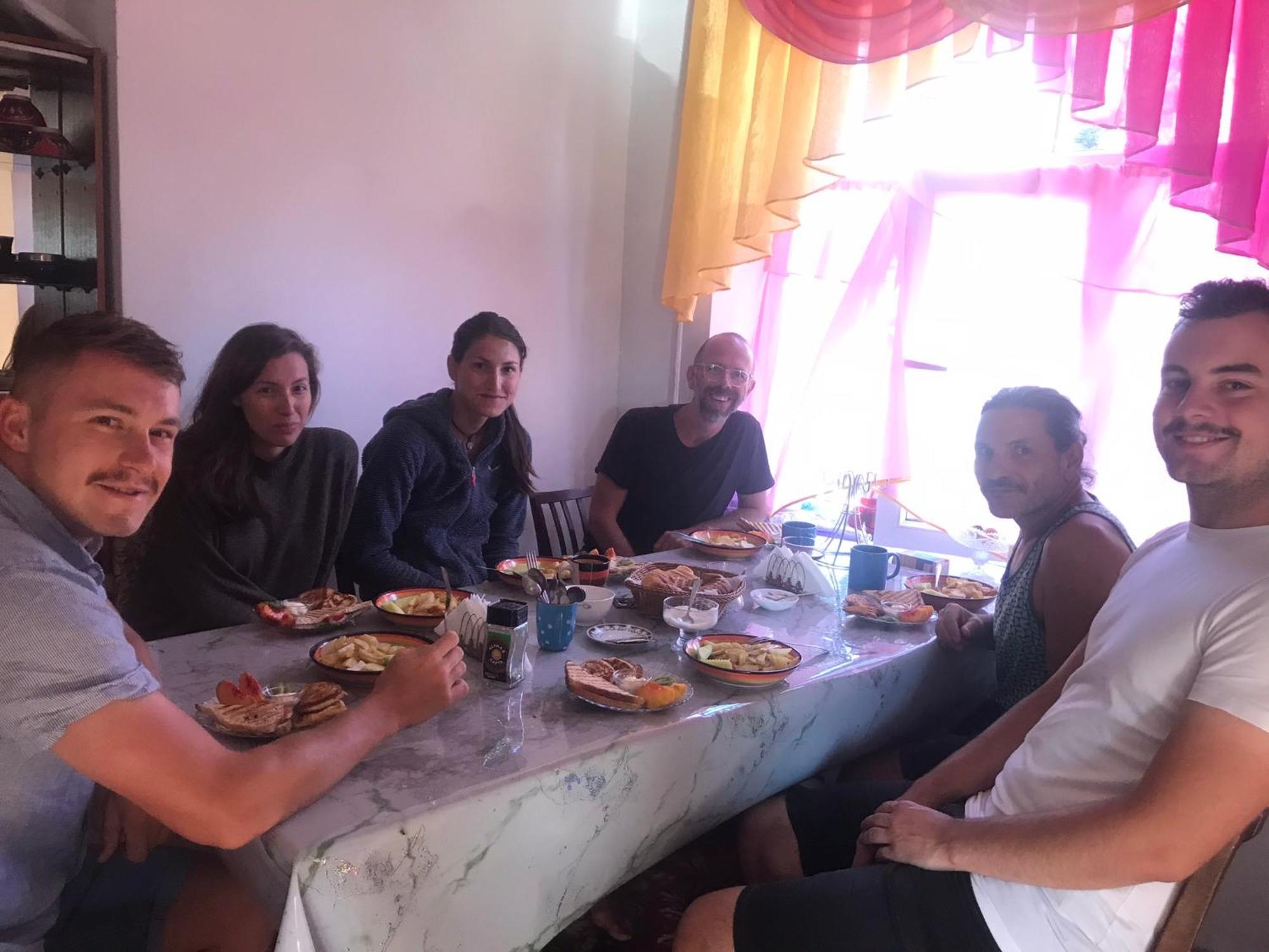 Guesthouse Bermet Tong Dış mekan fotoğraf