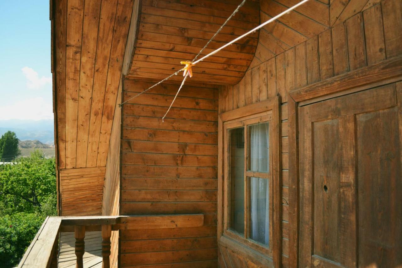 Guesthouse Bermet Tong Dış mekan fotoğraf