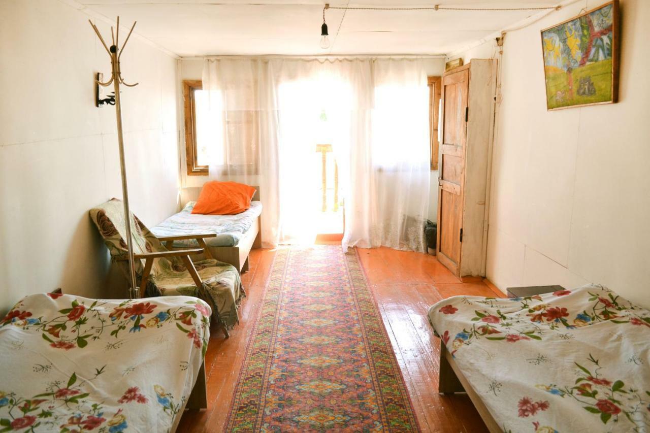 Guesthouse Bermet Tong Dış mekan fotoğraf