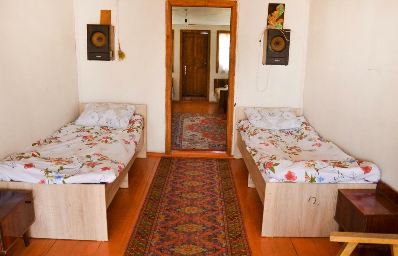 Guesthouse Bermet Tong Dış mekan fotoğraf